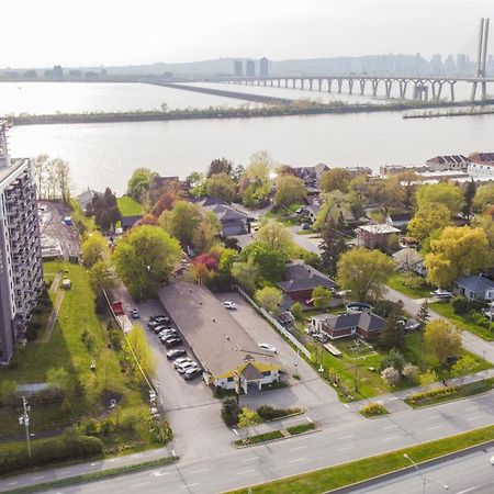 Motel Champlain Броссар Екстер'єр фото